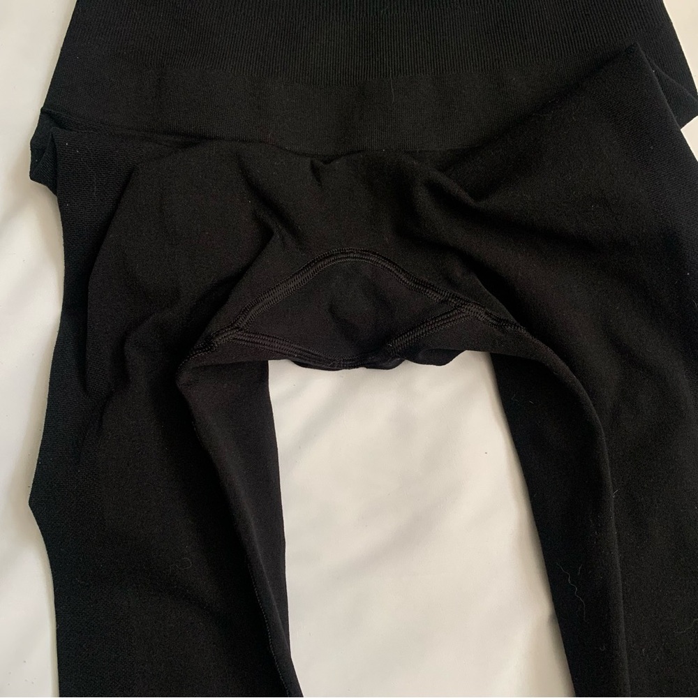 Alphalete Amplify Leggings - Picture 3 of 7